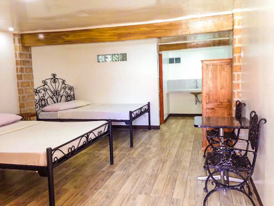 Sotano room