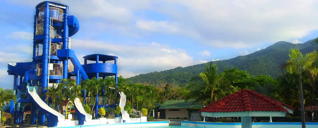 Large blue water slides at La Vista Pansol